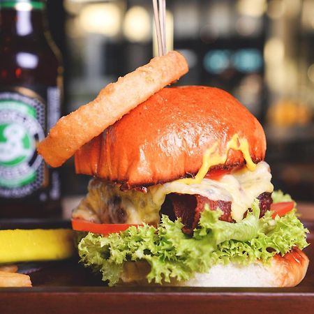 Glenmore Tavern Rockhampton Eksteriør bilde
